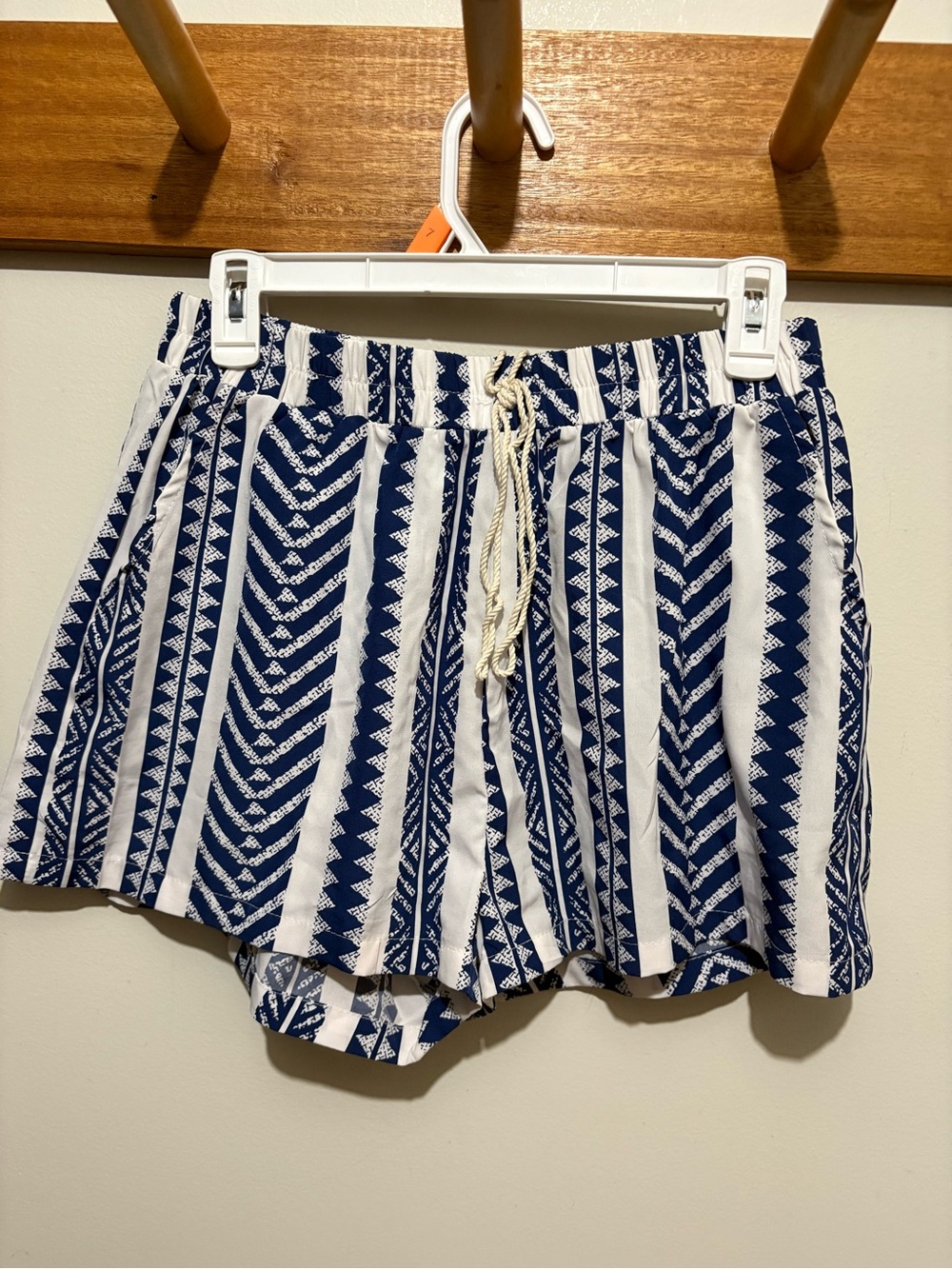 SHEIN Size L Navy & White Striped Aztec Drawstring Shorts